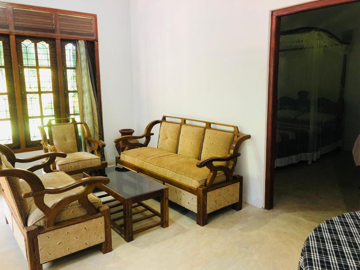 Jungle View Guesthouse Unawatuna Εξωτερικό φωτογραφία