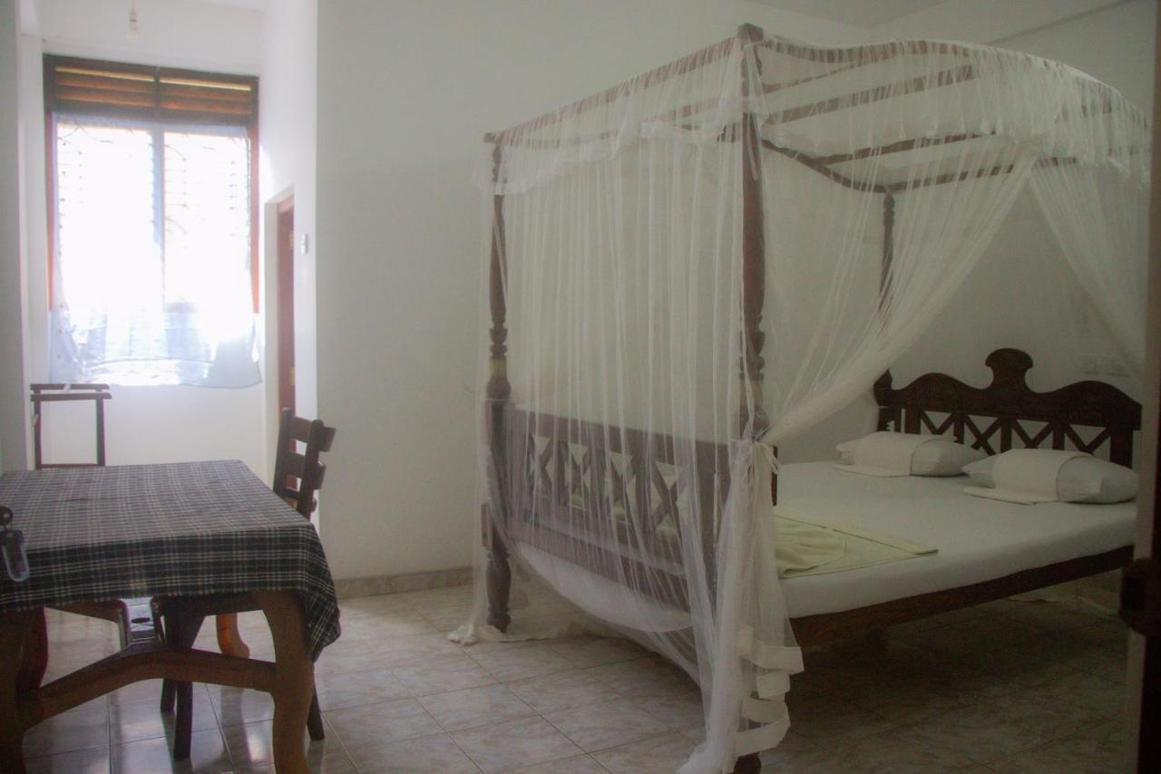 Jungle View Guesthouse Unawatuna Εξωτερικό φωτογραφία