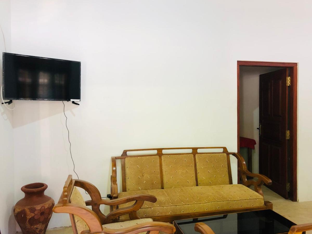 Jungle View Guesthouse Unawatuna Εξωτερικό φωτογραφία